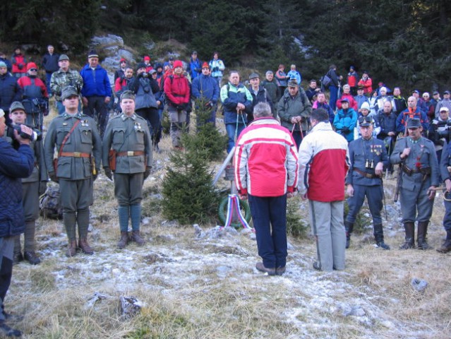 Laying a wreath
