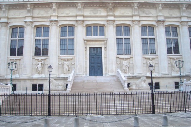 Stranska vrata sodišča (Palace de justice)