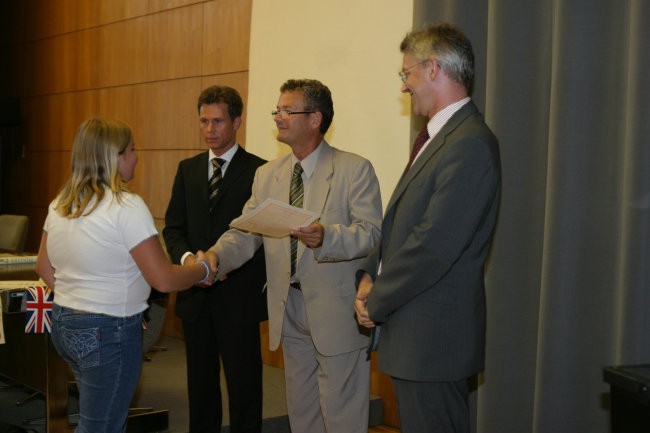 Podelitev mednarodnih diplom 2005 - foto povečava