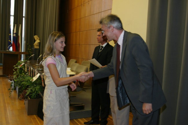 Podelitev mednarodnih diplom 2005 - foto povečava