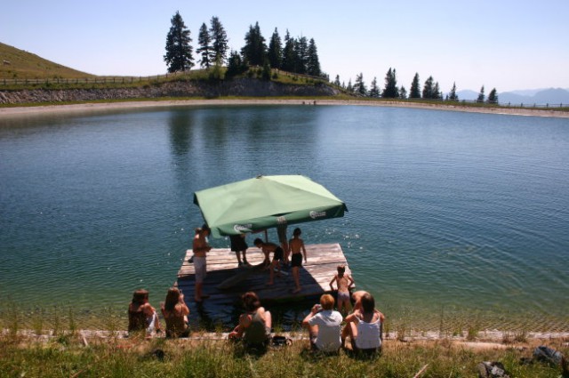 Lake on www.golte.si