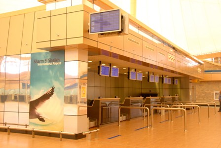 Airport - foto