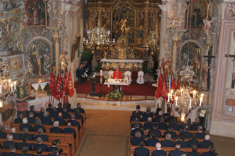 Gasilska veselica in razvitje veteranskega pr - foto povečava