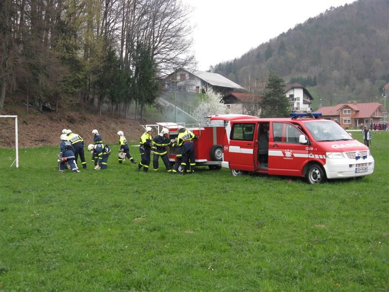 Zaključna vaja tečajnikov 10.4.2010 - foto povečava