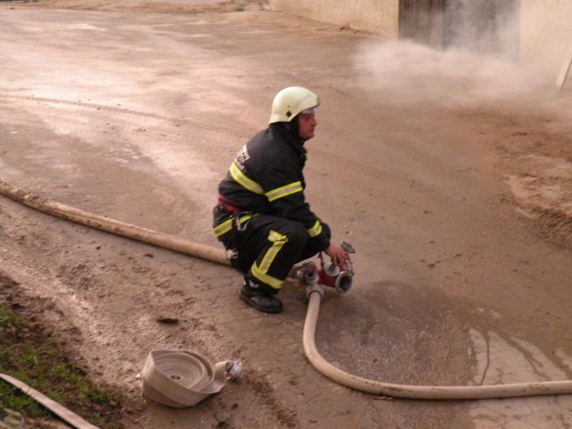 Taktična gasilska vaja 2010 - Pr mešak - foto