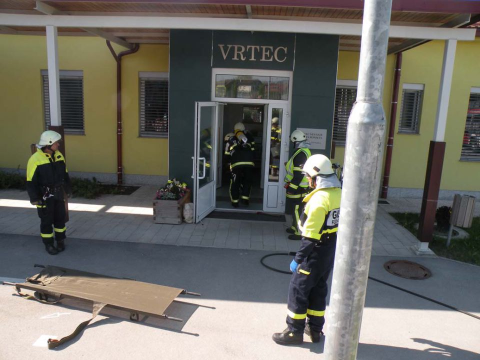Vaja evakuacije - VRTEC Ponikva 27.5.2011 - foto povečava