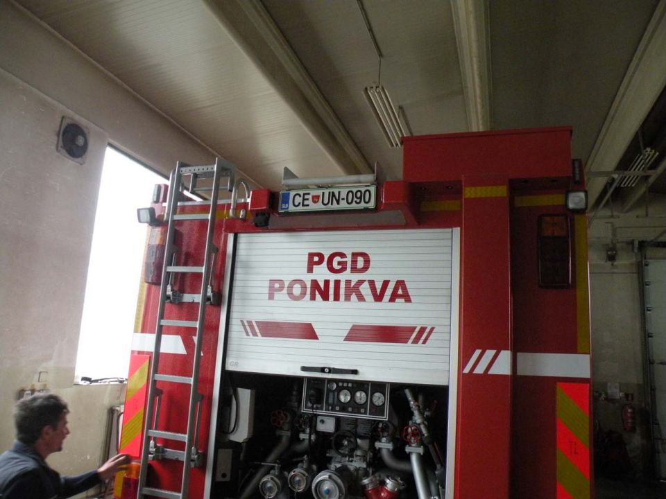 Prihod novega vozila GVC 16/25 na Ponikvo - foto povečava