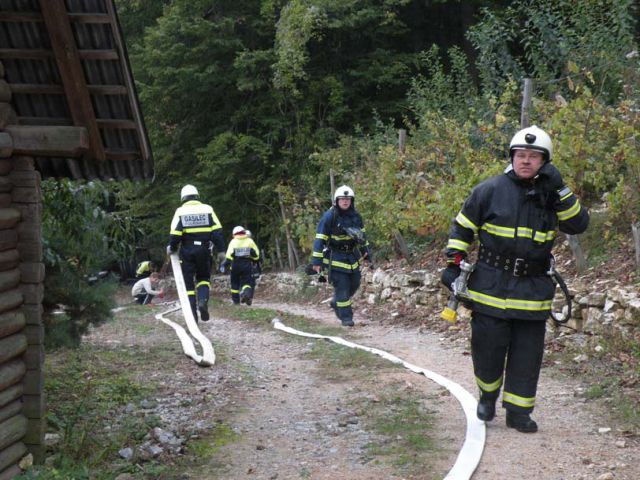 Taktična vaja 2012 - Požar na zidanici  - foto