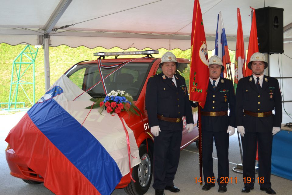 Prevzem novega vozila PGD Dolga Gora - foto povečava