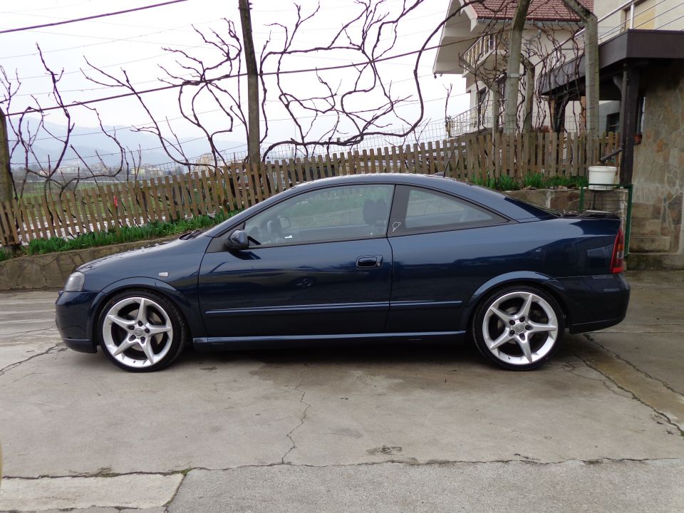 Astra Coupe Turbo - foto povečava