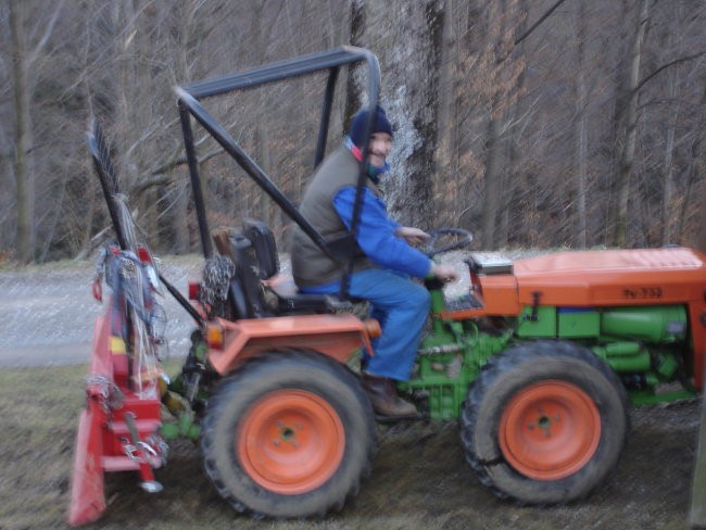 Traktor - foto povečava