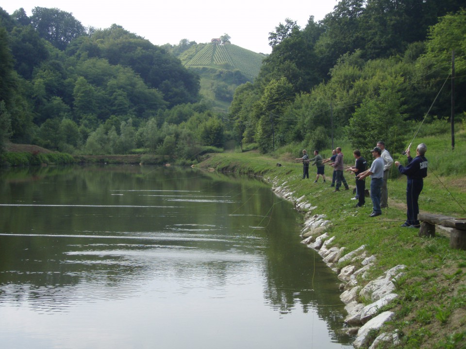 Bistrica RD Sotla tečaj muharjenja 5.6.2009 - foto povečava