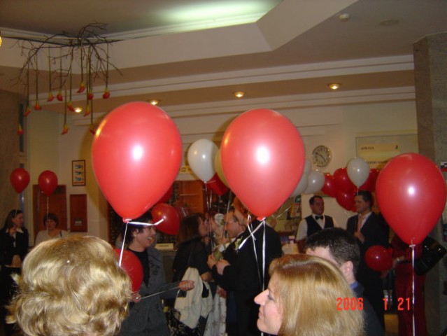 Po obredu smo spustili balone