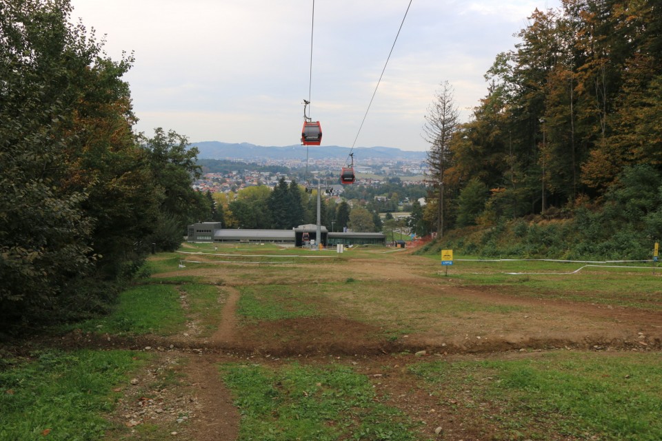 2018_10_07 Mariborska koča ( 1086 m ) - foto povečava
