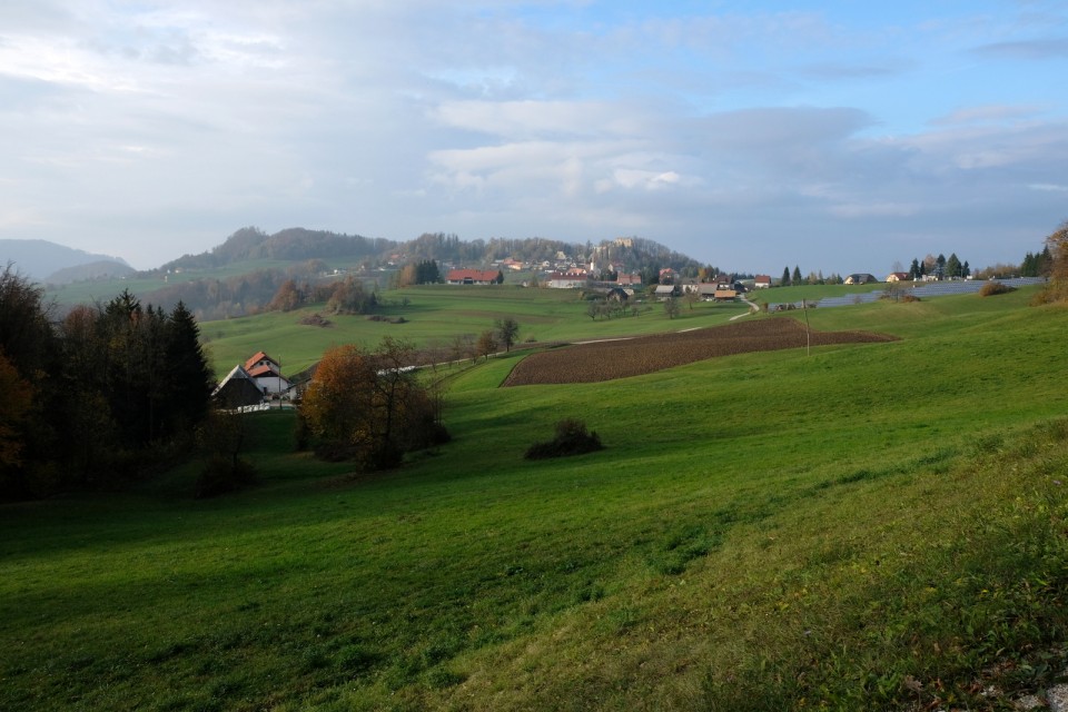 2018_11_06 Skalica ( 851 m ) - foto povečava