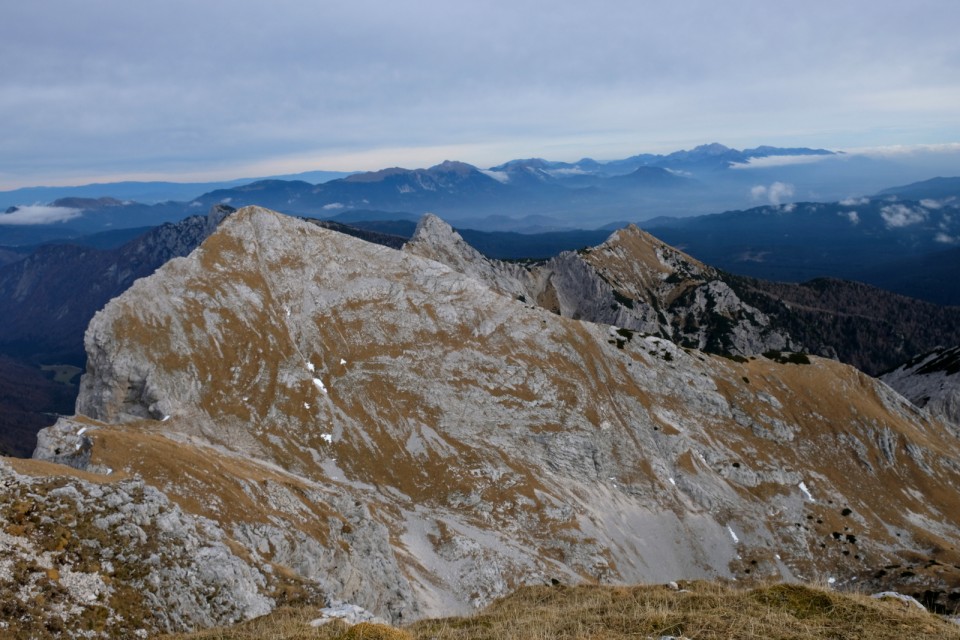 2018_11_13 Tosc (2275 m) in Viševnik (2050 m) - foto povečava