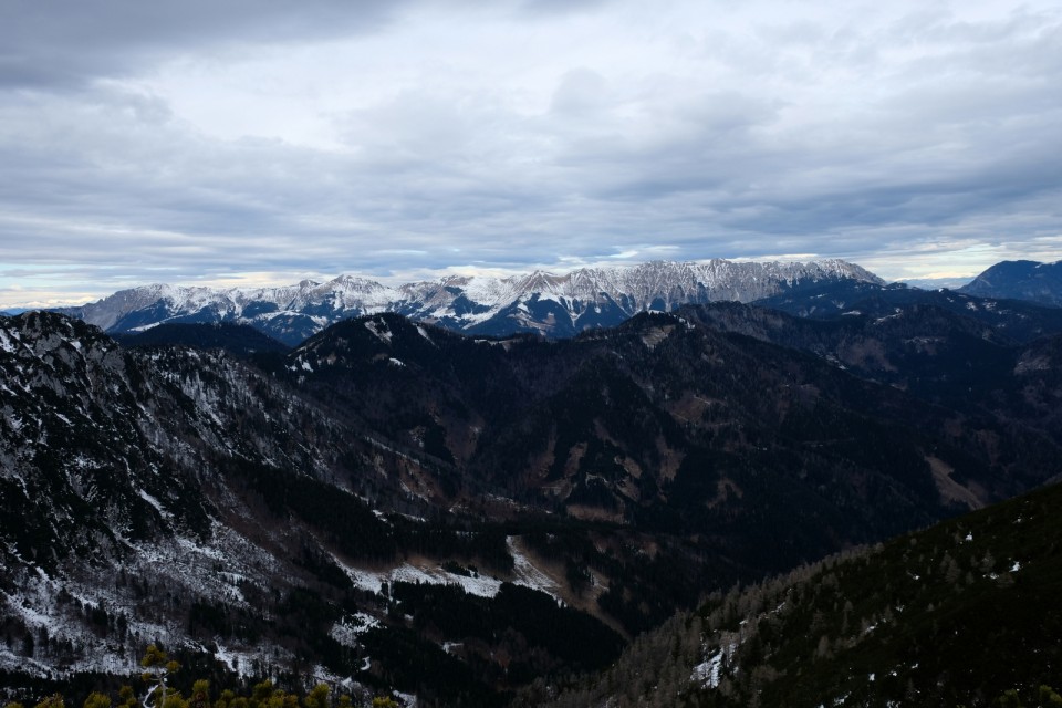 2018_12_28 Srednji vrh ( 1853 m ) iz Mač - foto povečava