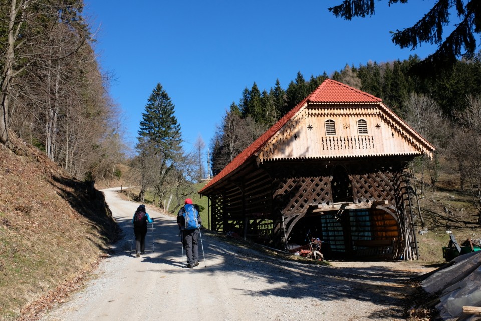 2019_03_12 Čreta ( 944 m ) - foto povečava