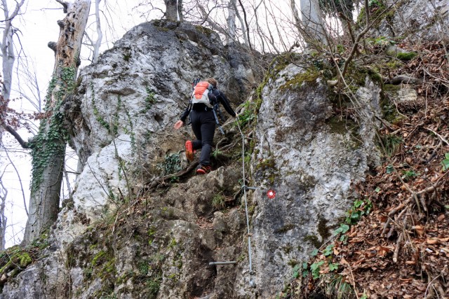 2019_12_27 Žusem - stolp ljubezni - foto