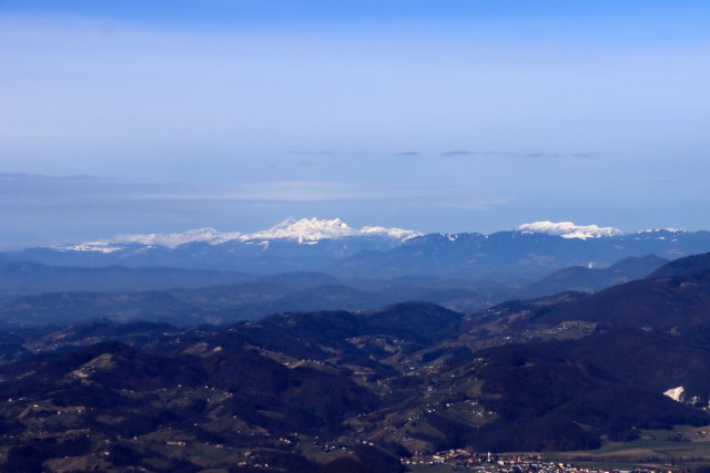 2020_03_10 Boč ( 978 m ) - foto