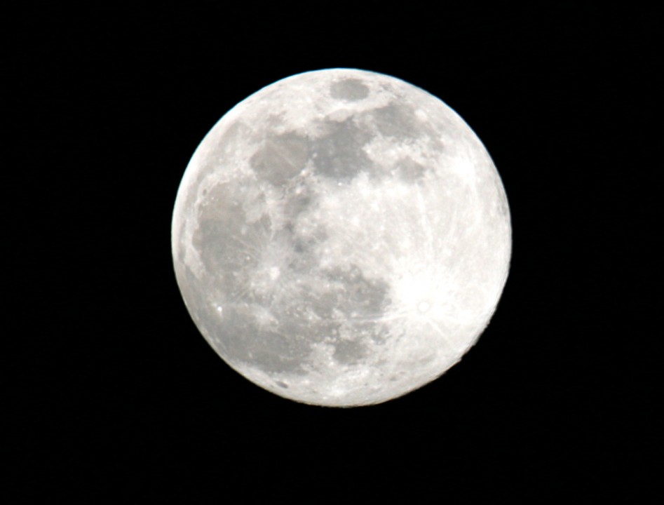 2020_04_07 polna luna - foto povečava