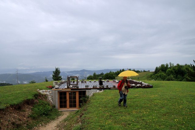 2020_06_20 Vetrnik - naravoslovna pot Travnik - foto