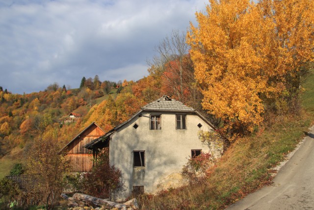 2021_11_07 Kum ( 1220 m ) - foto