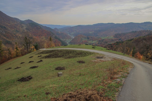 2021_11_07 Kum ( 1220 m ) - foto