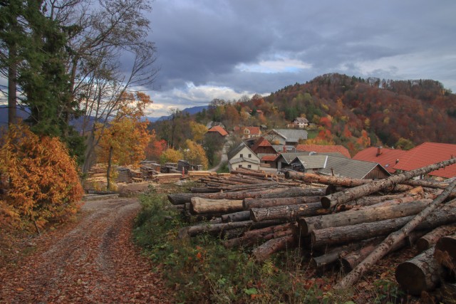 2021_11_09 Osredek - - Kal - Kladje - Osredek - foto