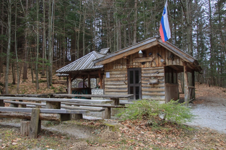 2022_01_23 Baba, Ostri vrh, Kal - foto povečava