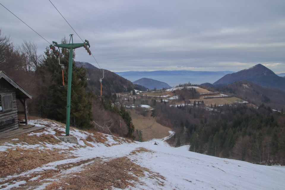 2022_01_23 Baba, Ostri vrh, Kal - foto povečava