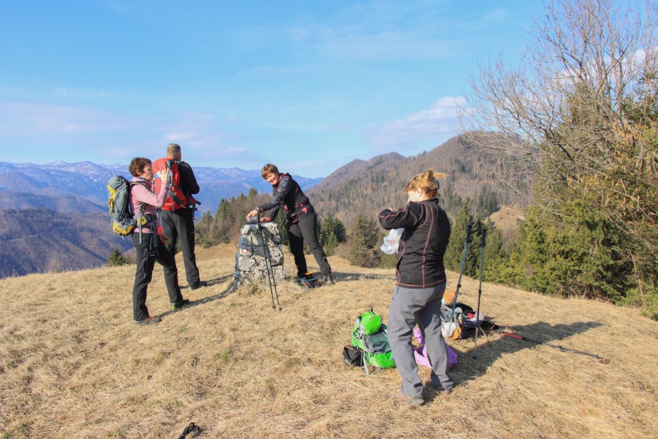 2022_02_13 Hleviše ( 908 m ) - foto povečava