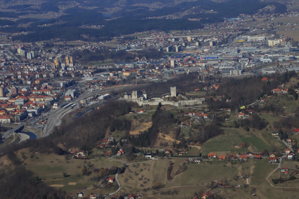 2022_03_01 Tolsti vrh in Grmada nad Celjem - foto povečava