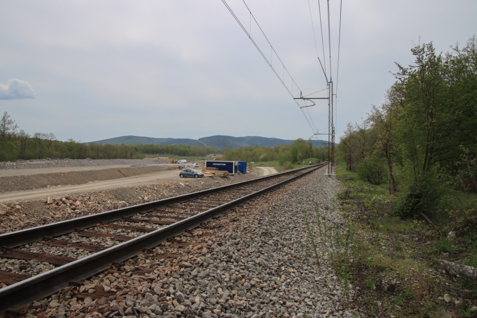 2022_05_05 Divaška jama - foto povečava