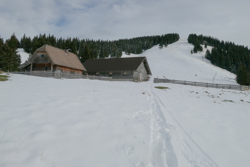 2022_11_26 Bela peč ( 1583 m ) - foto povečava