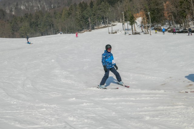 2023_02_02 Okroglice - smučanje z vnuki - foto
