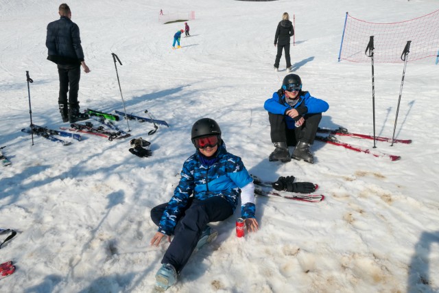 2023_02_02 Okroglice - smučanje z vnuki - foto