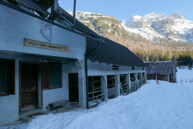 2023_02_13 po cesti proti mangartskemu sedlu - foto