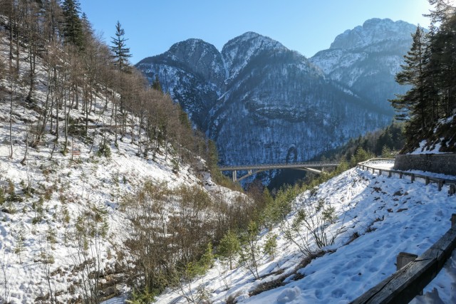 2023_02_13 po cesti proti mangartskemu sedlu - foto