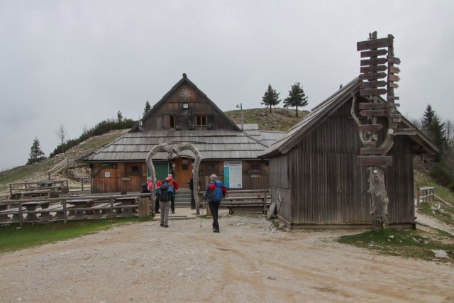 2023_05_09 Gradišče 1666 m - Velika planina - foto