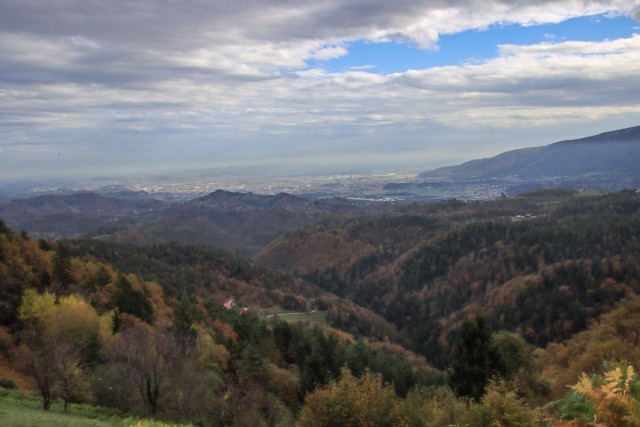 2023_11_07 Žavcarjev vrh ( 915 m ) - foto