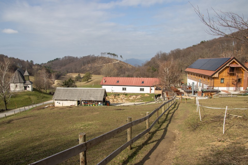 2024_03_05 Boč ( 978 m ) - foto povečava
