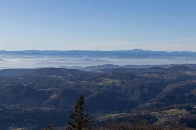 2024_12_07 Kum ( 1220 m )  - foto