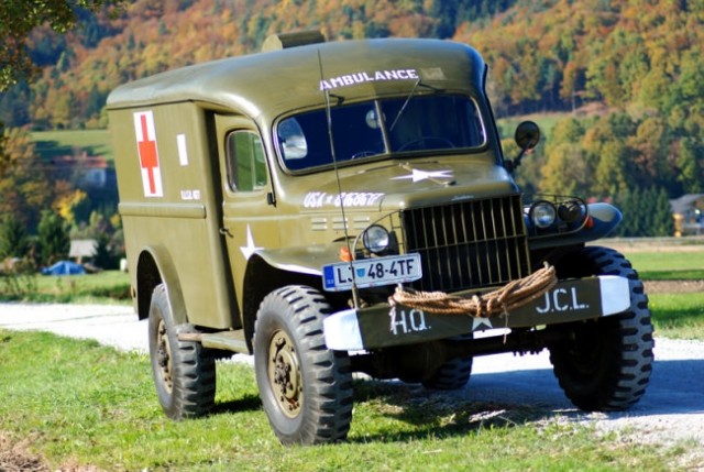 Dodge WC54 Ambulance - foto