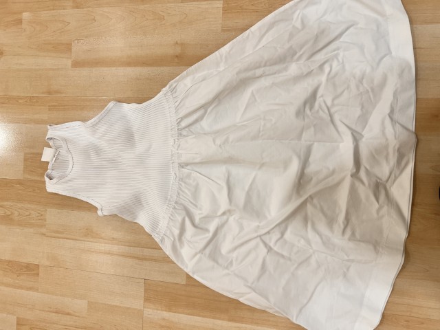Nova zara oblekca 12 let