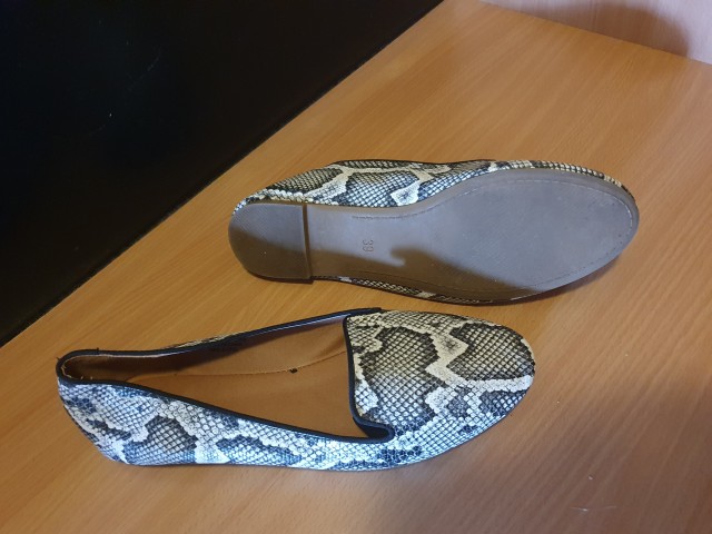 Mokasini 39