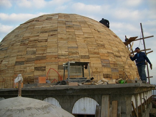 Na vrhu kupole - foto