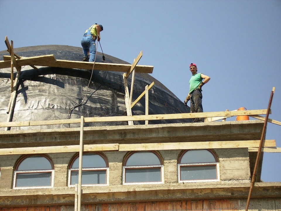 Ljepenka na velikoj kupoli - foto povečava