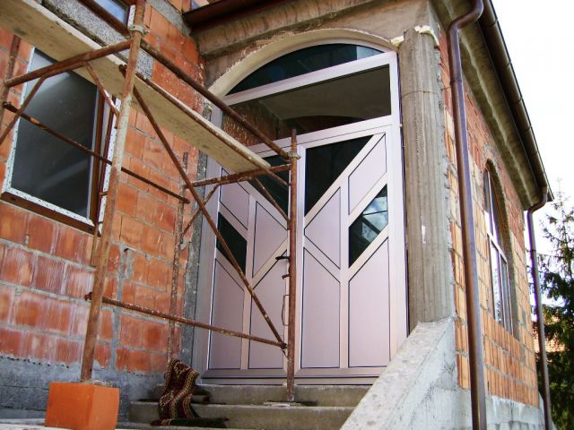 Vrata na verandi - foto