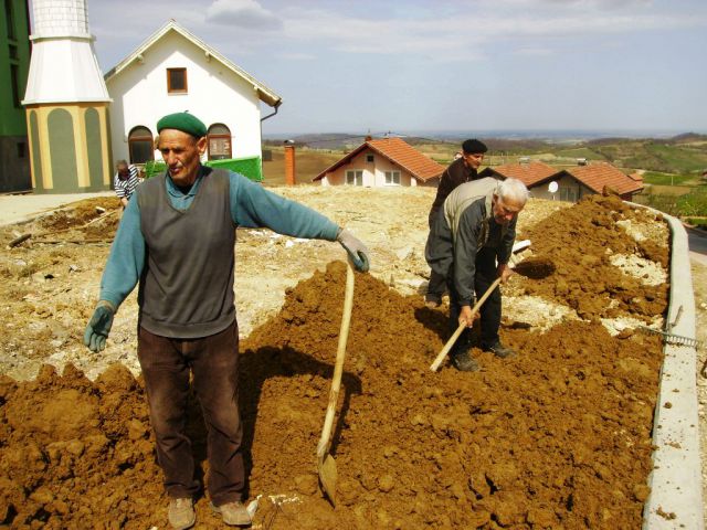 Radna akcija  - foto